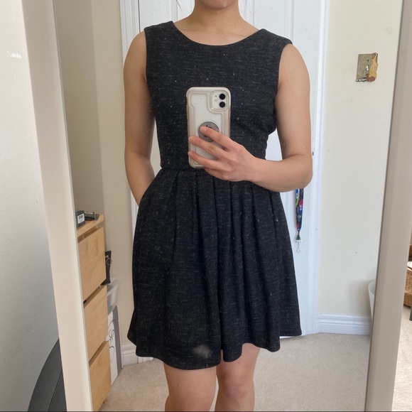 Aritzia | Talula dress (Thick cotton blend) - Picture 5 of 5